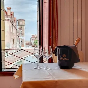 Heart Of Biennale Italie