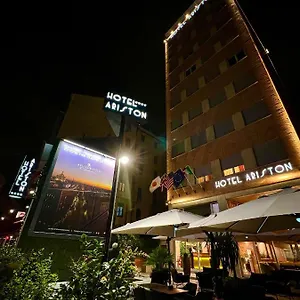 **** Ξενοδοχείο Ariston Ιταλία