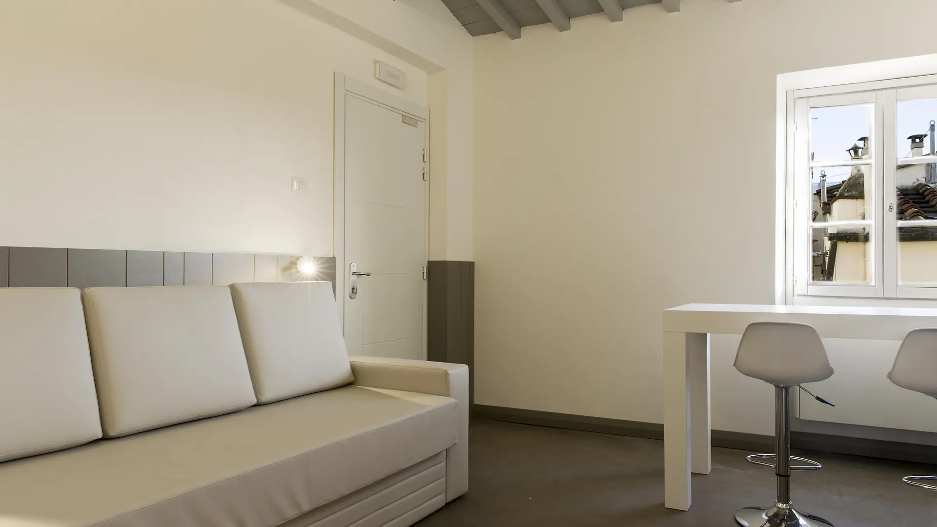 Palazzo Dei Ciompi Suites Florence